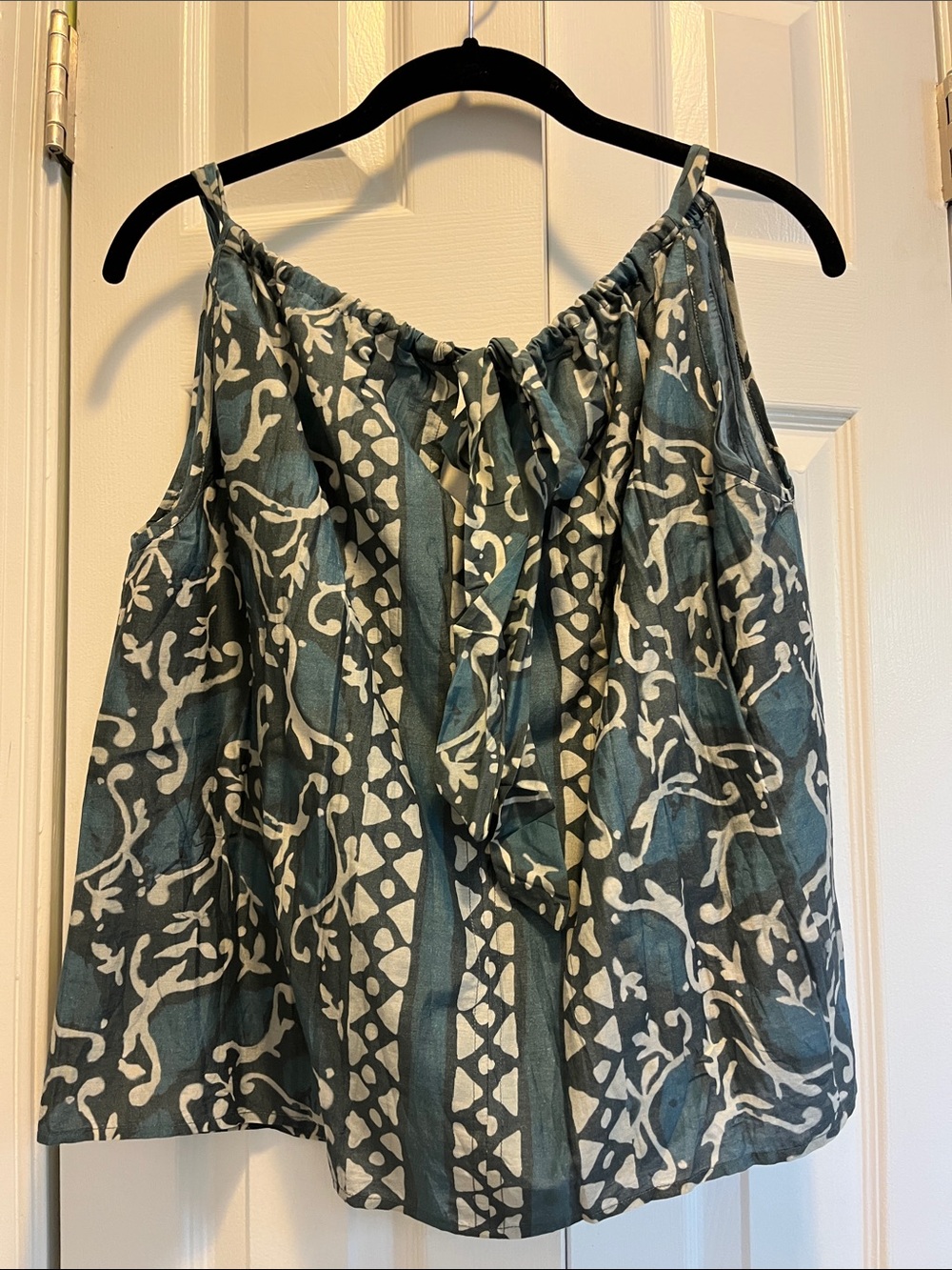 Beautiful fabric short top
